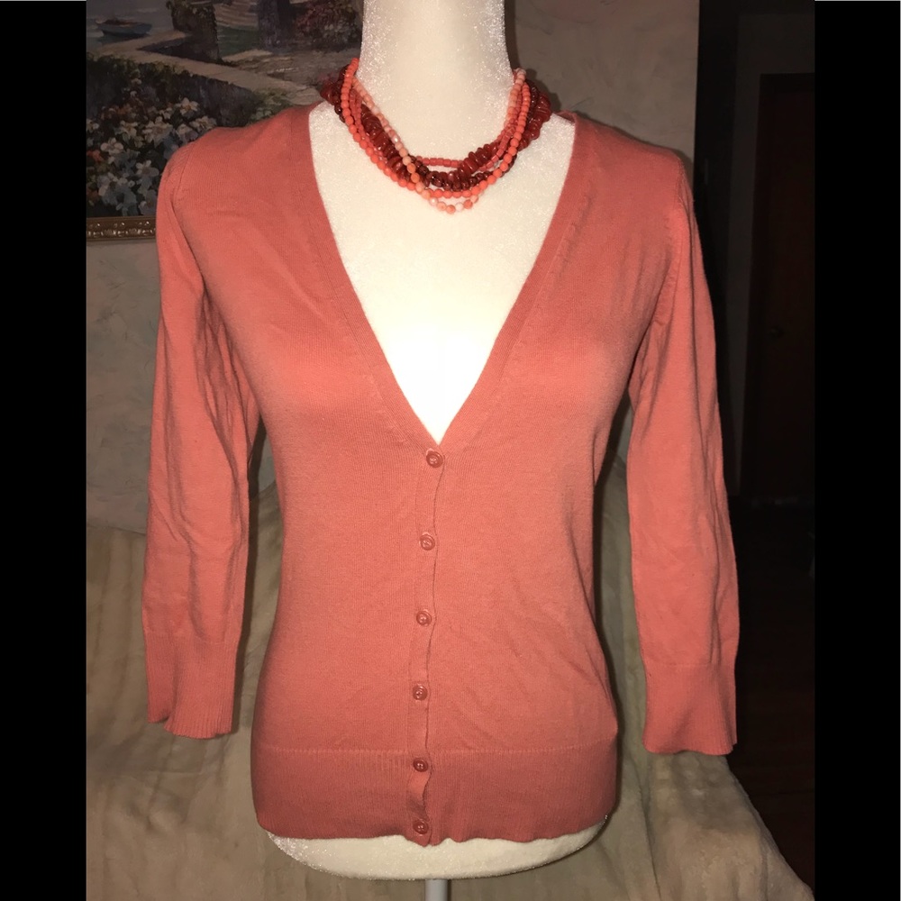 M - Urban Behavior light burnt orange cardigan